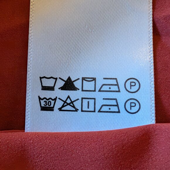 ModCloth Womens NWT Size 12 Coral Red Floral Perfectly Posh Pleated Mini Skirt - Picture 9 of 10